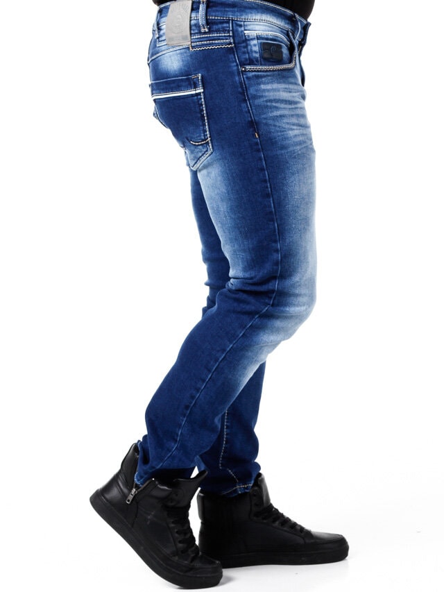 Toyama Rusty Neal Jeans - Blå