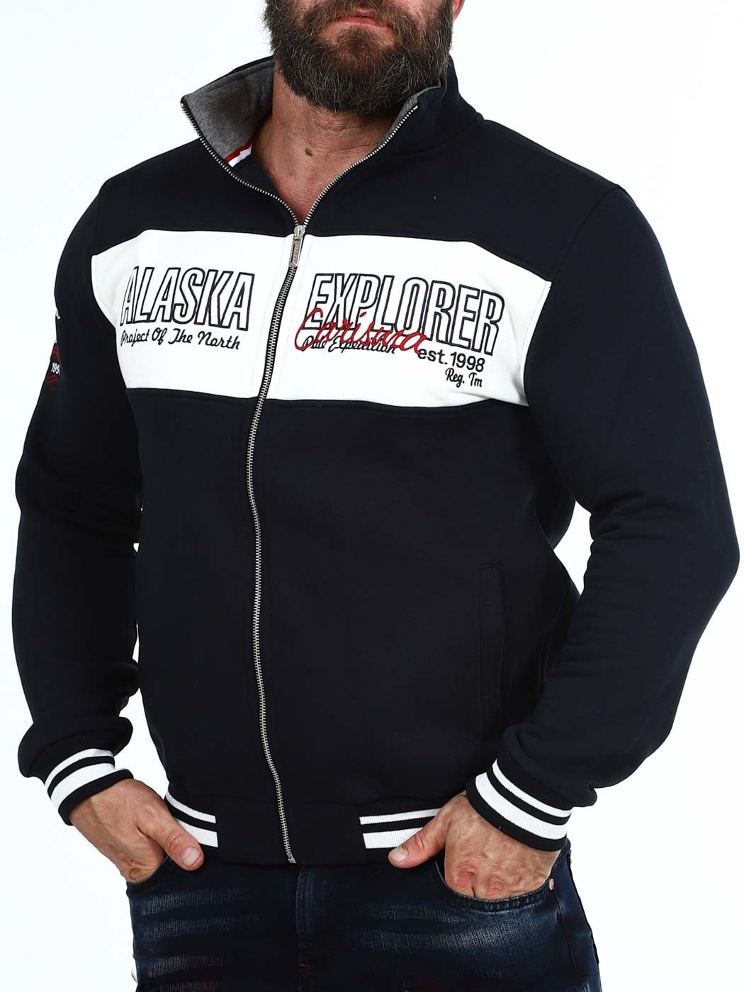 Alaska Zip hoodie_3.jpg