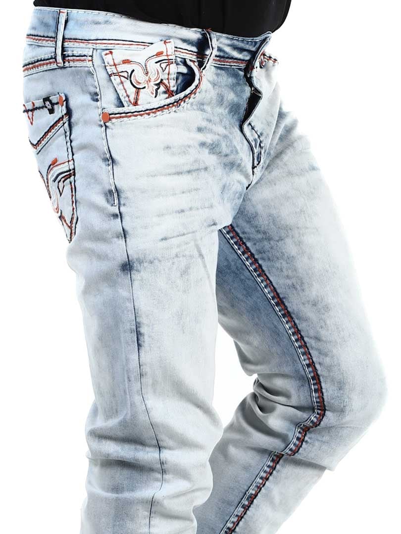 Light Blue Jeans_6.jpg