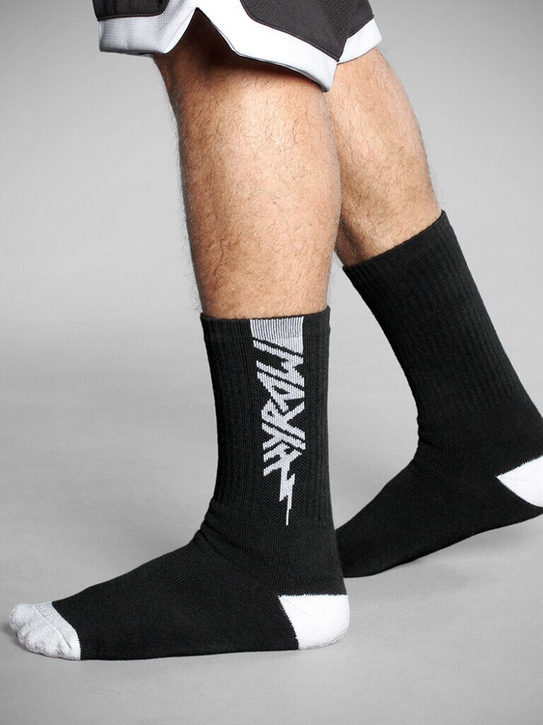 Logo bolt Hyraw socks 2.jpg