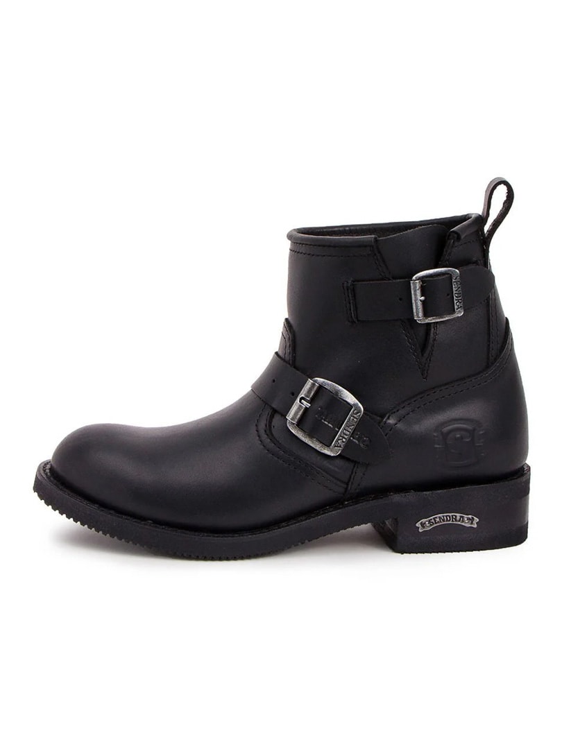 Matebox Boots_.jpg