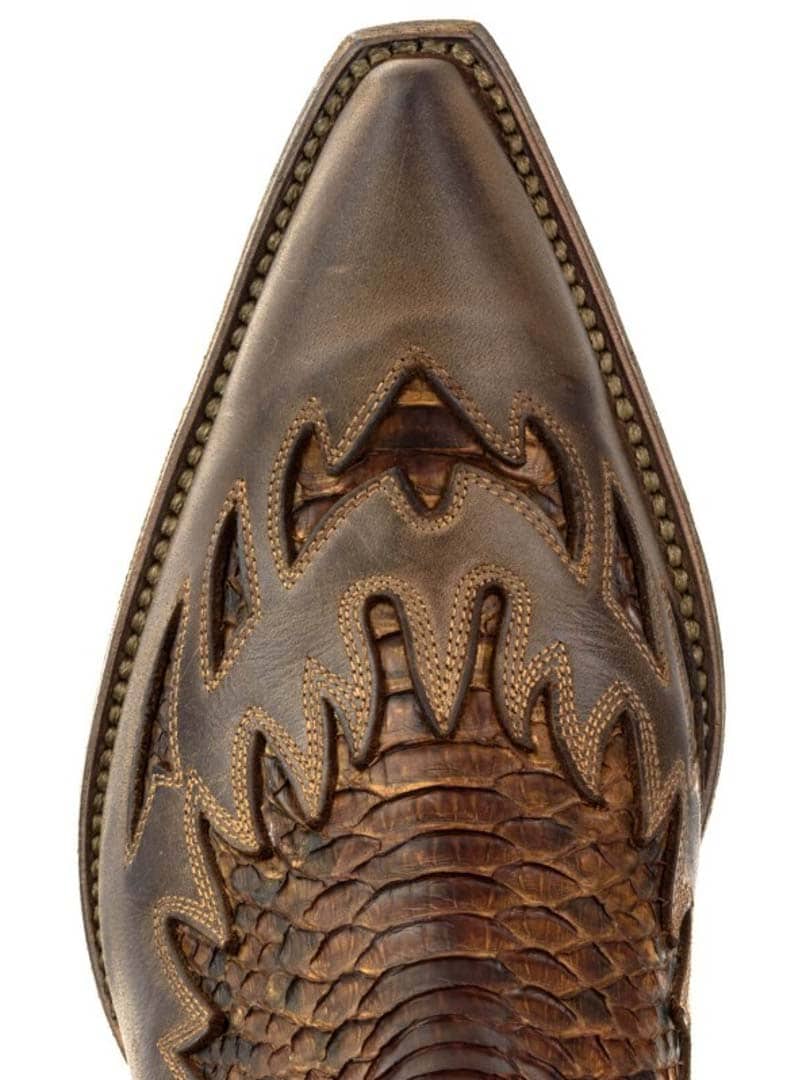 Mayura 12 Boots - Crazy Old Sadale_4.jpg