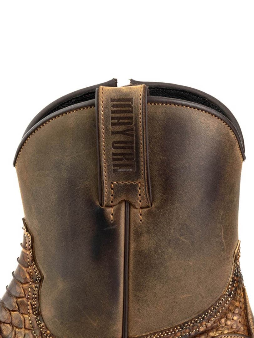 Mayura 12 Boots - Crazy Old Sadale_6.jpg