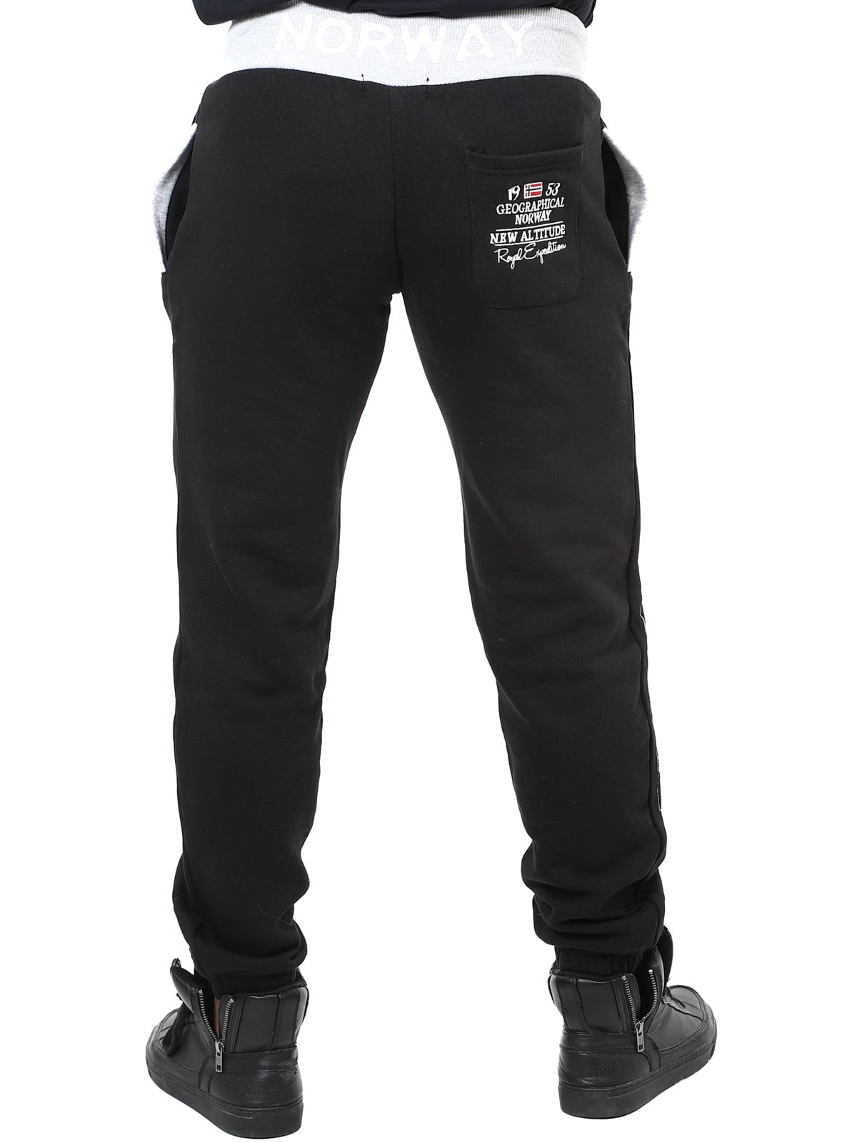 Myer Geo Norway Sweatpants 2025_6.jpg