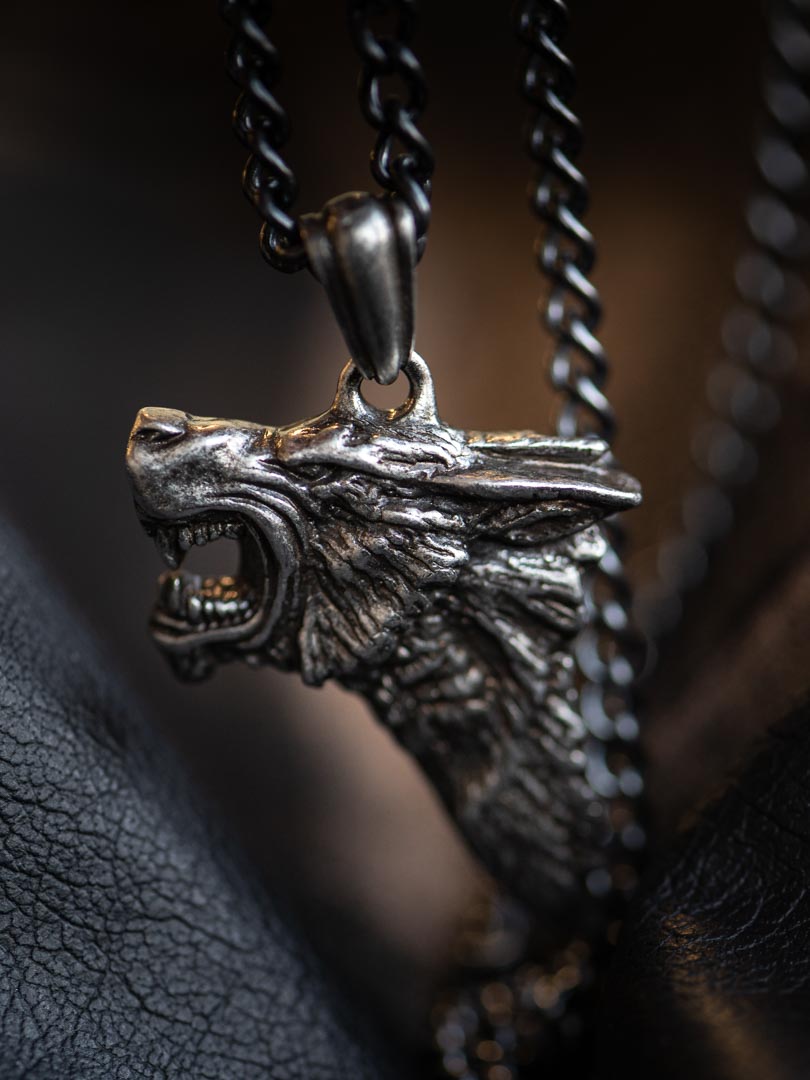 Dark Wolf Alchemy Halsband - Grå