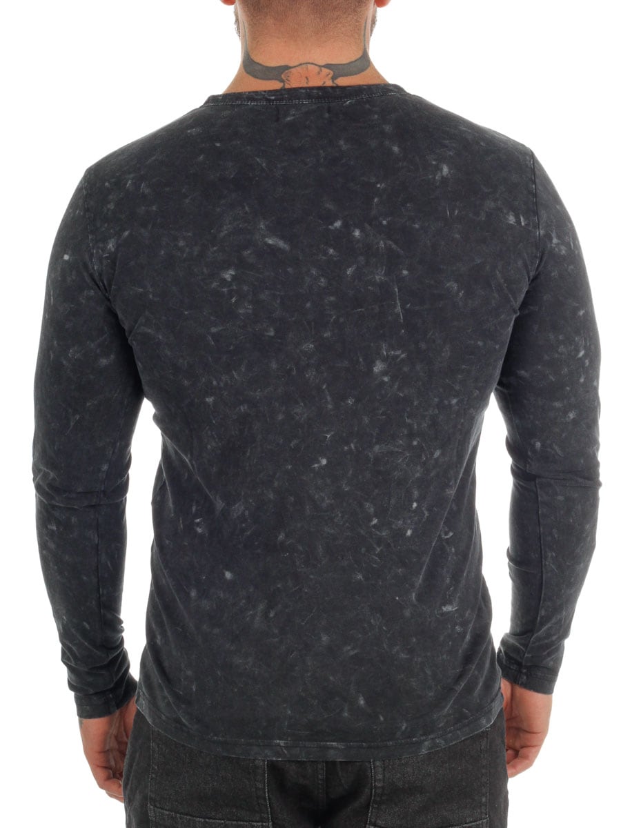 RD Button longsleeve red washed_5.jpg