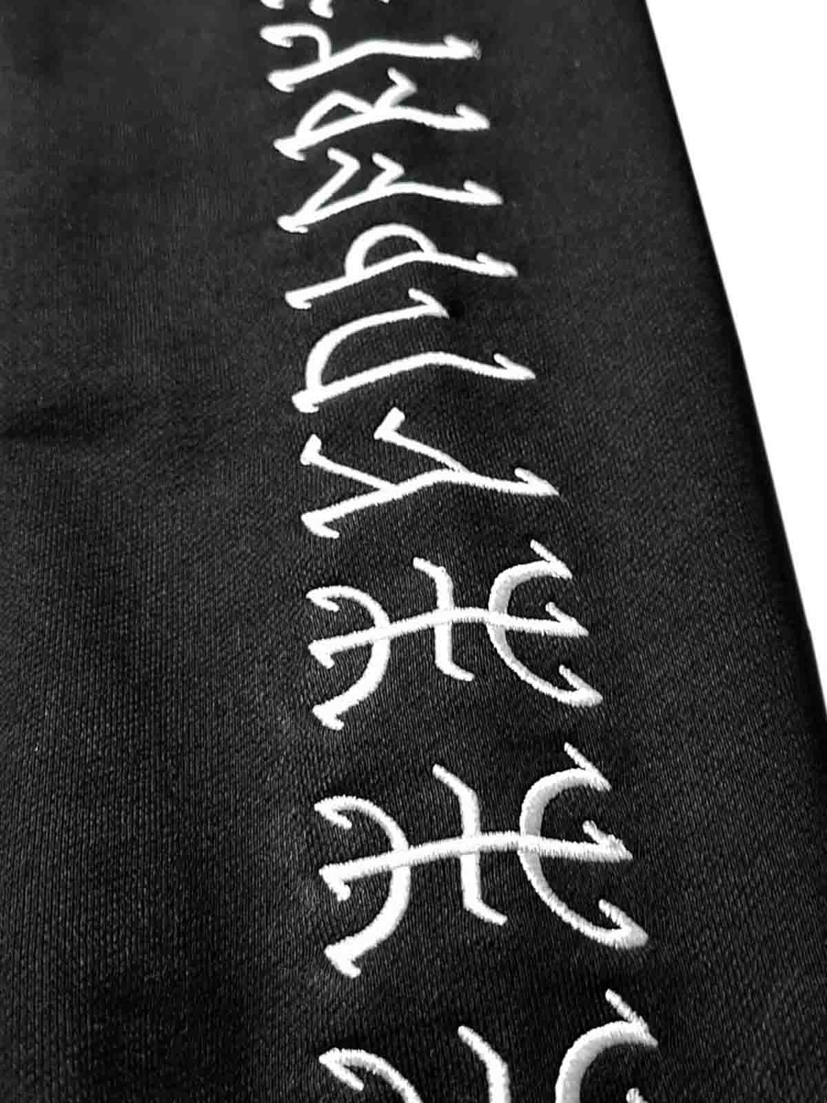 SE_D-ON-SU23-M-ZIP03-black_17.JPG