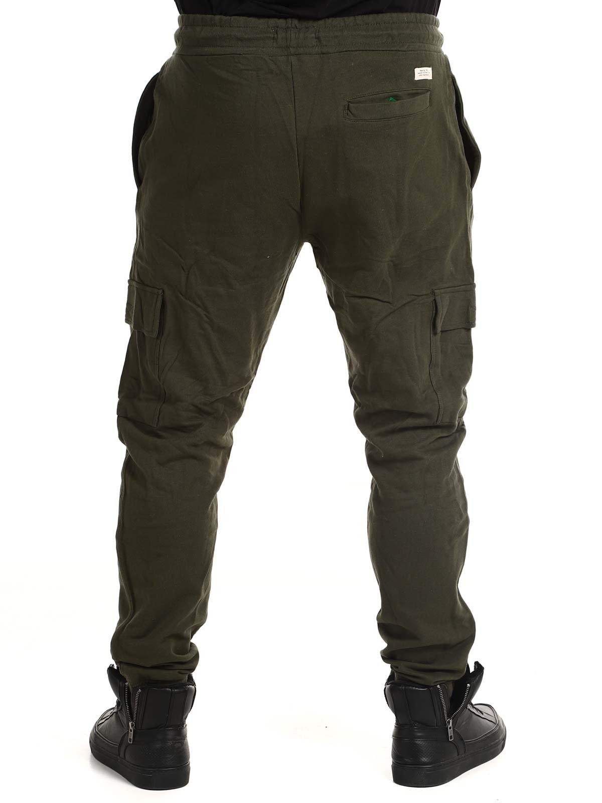 Skyline_CargoSweatpants_green_6.jpg