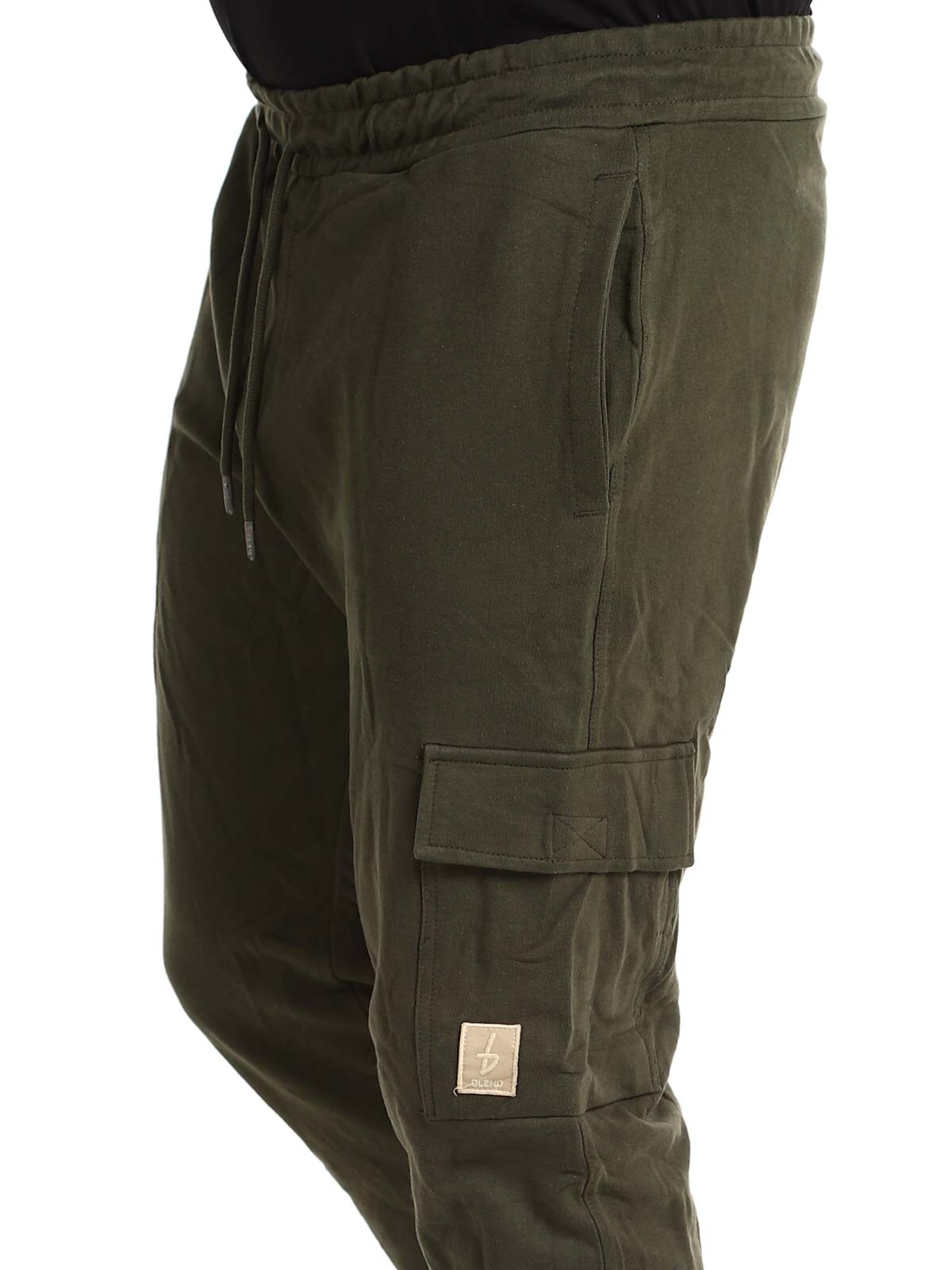 Skyline_CargoSweatpants_green_7.jpg