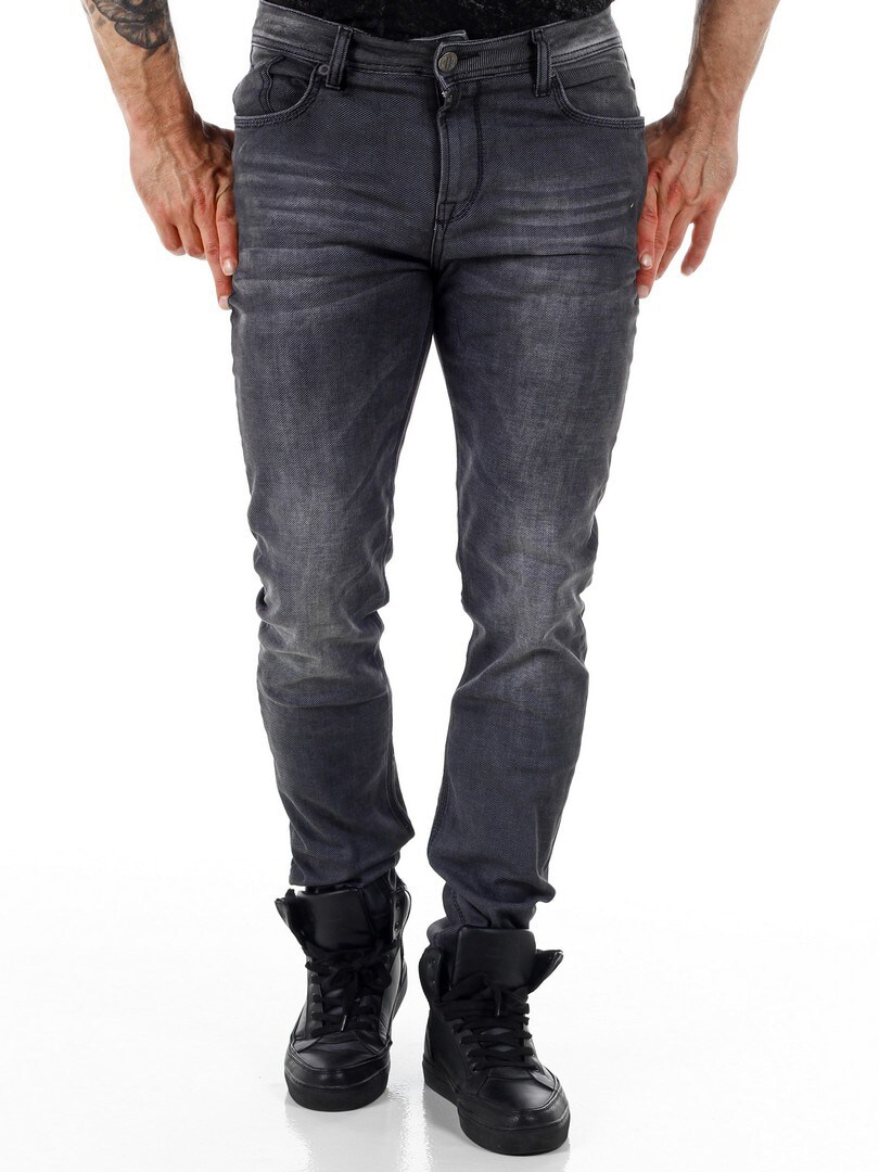 Victory Slim fit 6.jpg