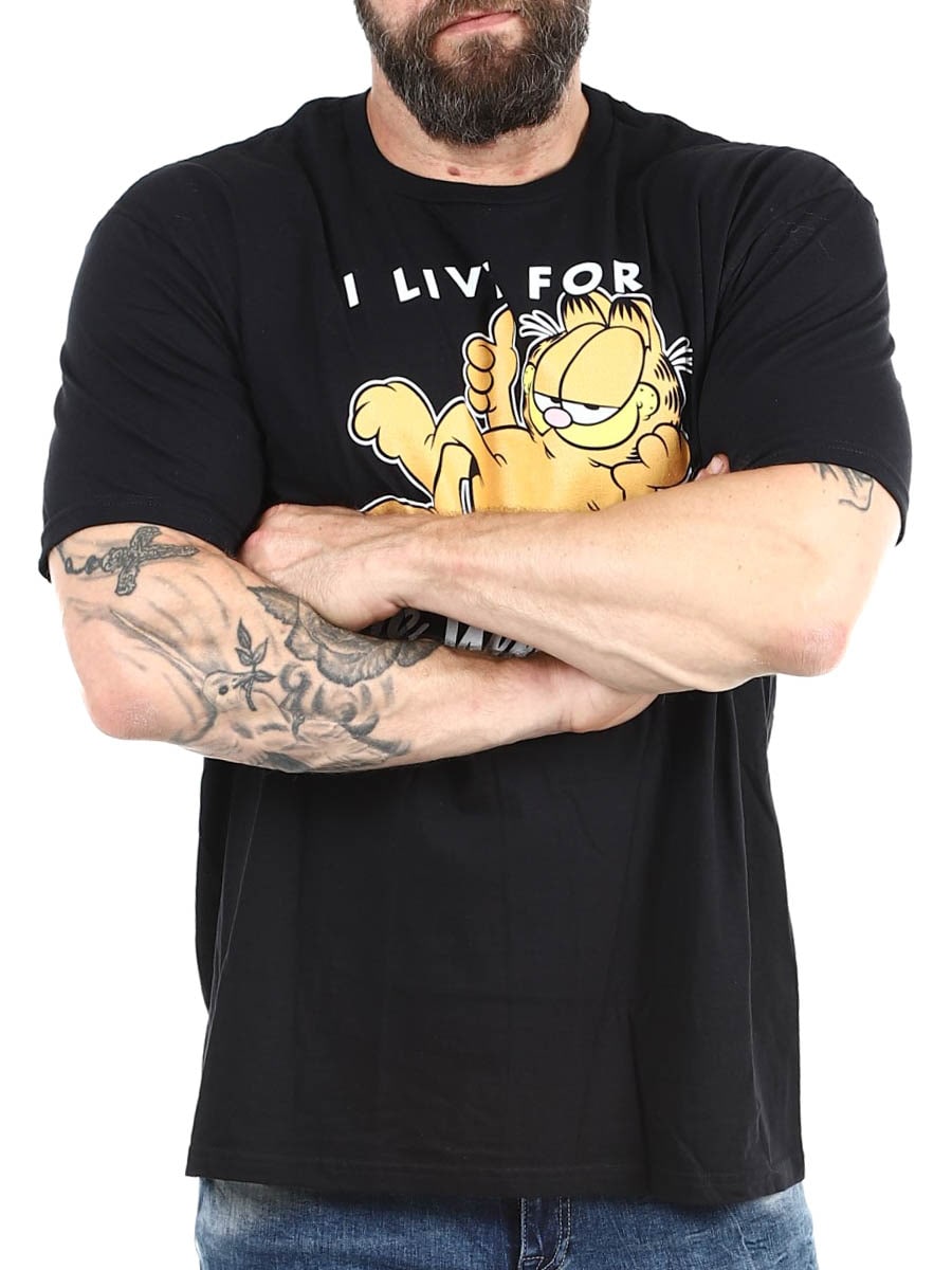live for a weekend tshirt black_4.jpg