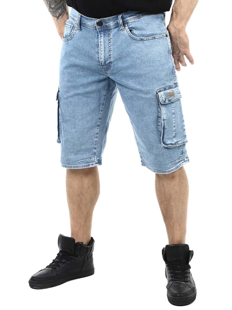 phileas blue_3.jpg